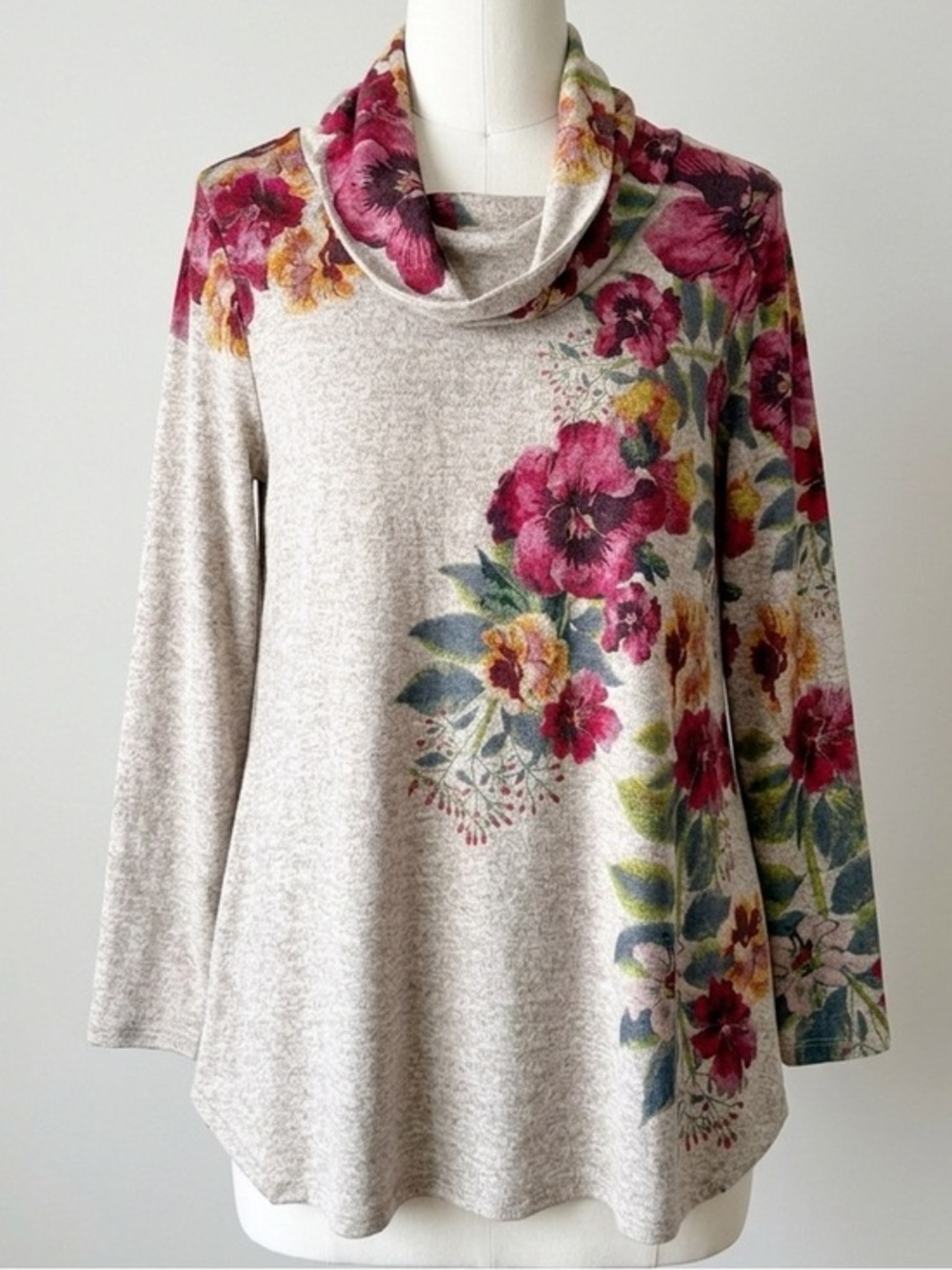 Passport Floral Cowl Neck Long Sleeve Top Size Medium